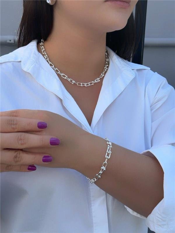 COLAR ELOS COM ESFERAS 45CM