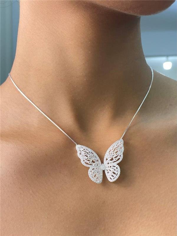 COLAR V15 BORBOLETA CRAVEJADA NAVETE 37CM+5CM EXTENSOR