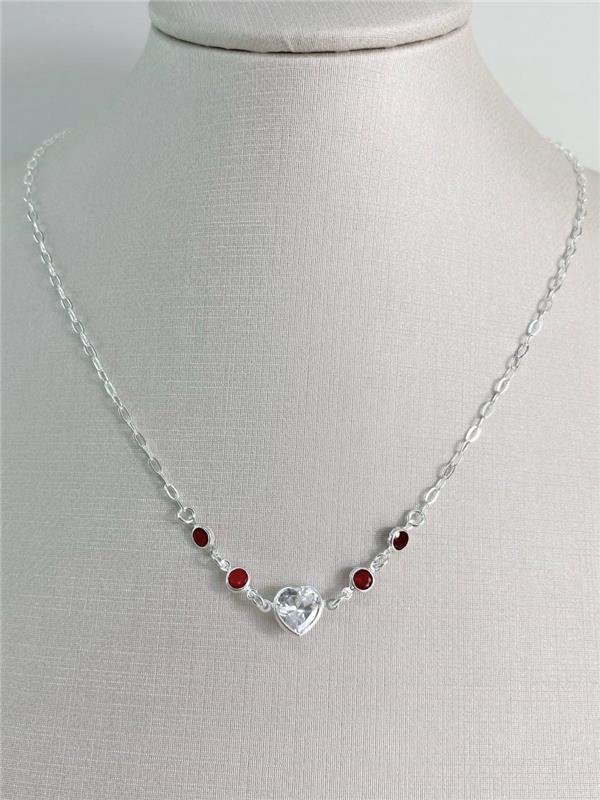 COLAR CORAÇÃO CRISTAL M PONTO LUZ VERMELHO