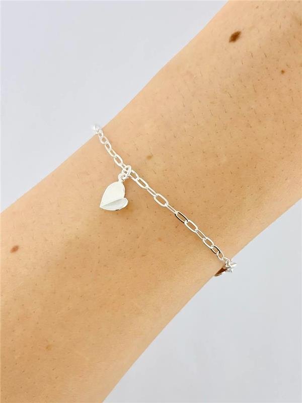 PULSEIRA TRÊS PINGENTE CORAÇÃO ORIGAME 18CM