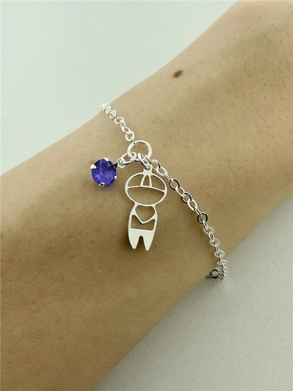 PULSEIRA PINGENTE MENINO C/PONTO LUZ AZUL 18CM