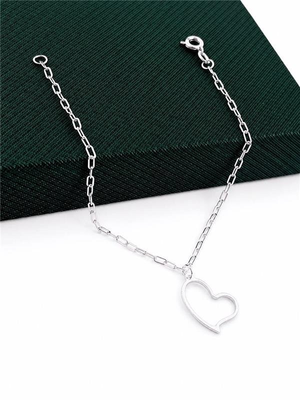 PULSEIRA PINGENTE CORAÇÃO VAZADO