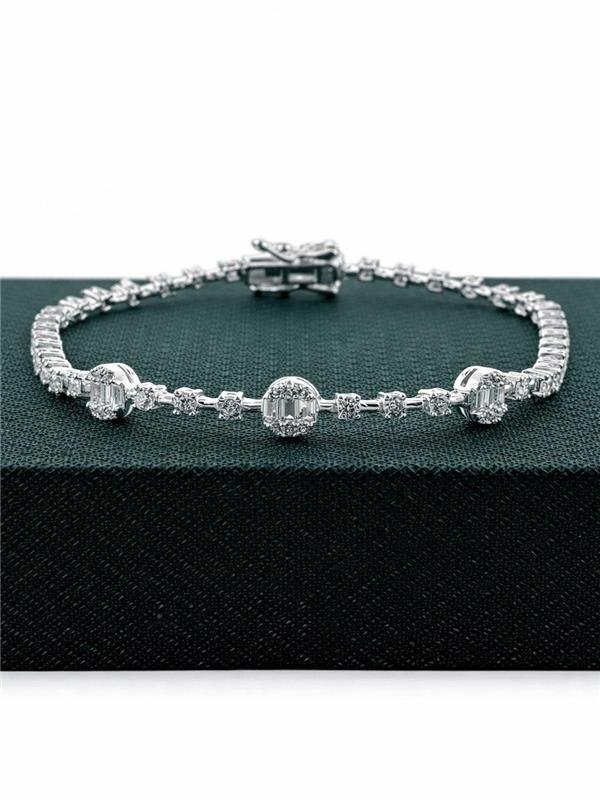 PULSEIRA ESTILO RIVIERA COM DETALHE 18CM
